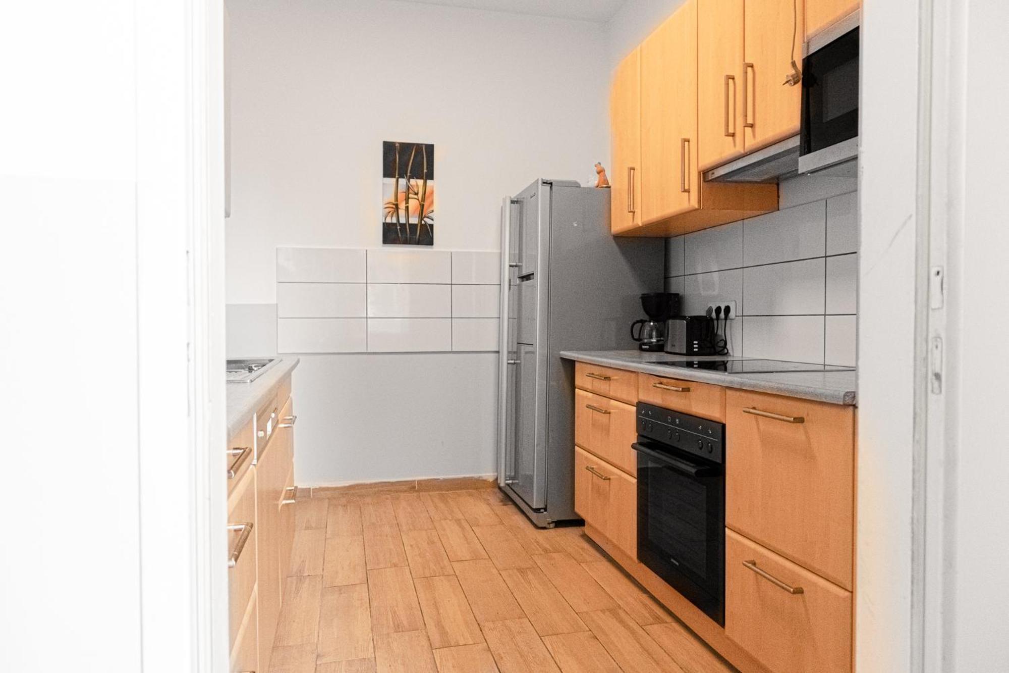 Apartamento Lovely 2br Shared Apartment, Enkplatz U3, 15min To Center