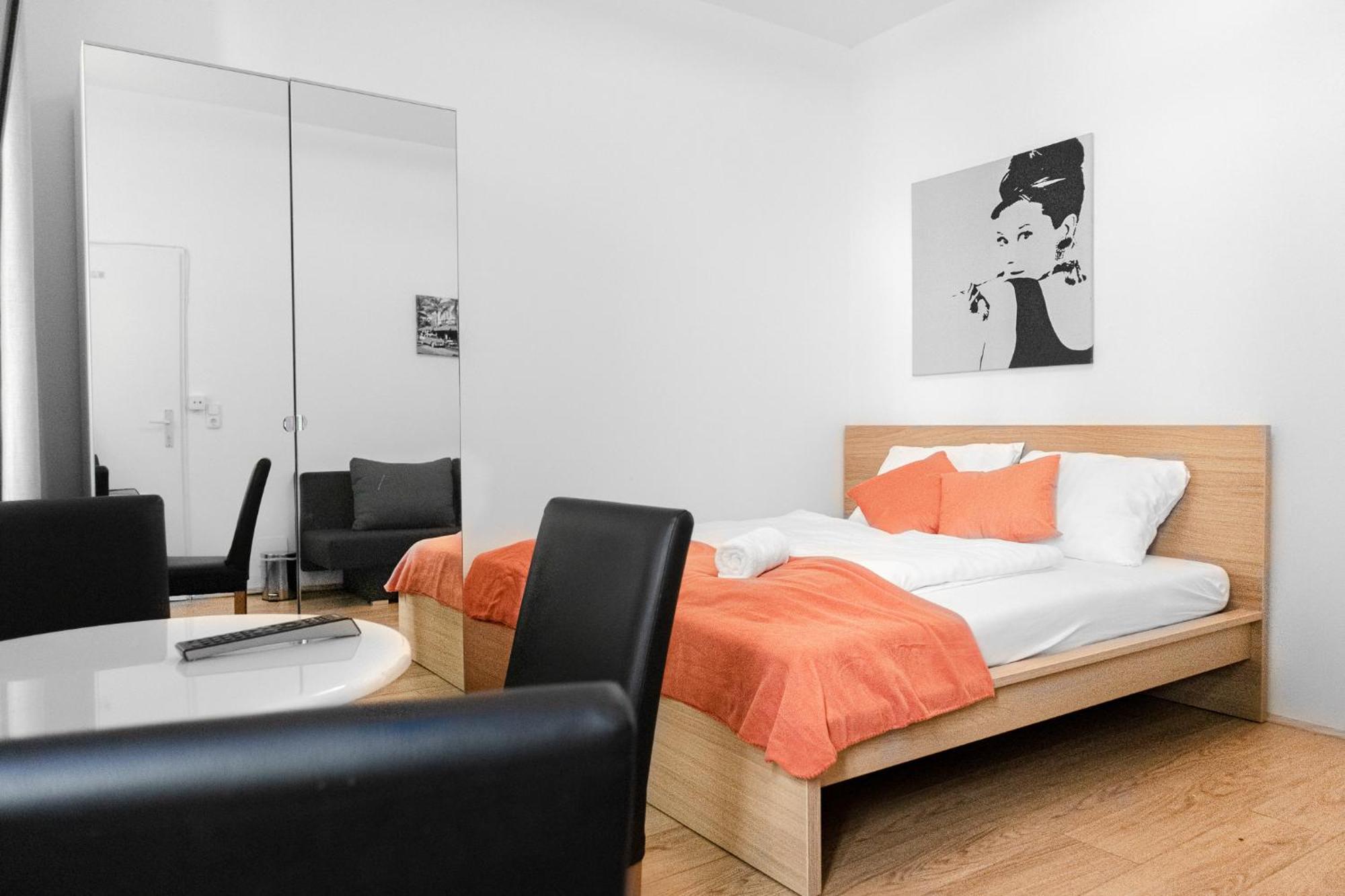 Apartamento Lovely 2br Shared Apartment, Enkplatz U3, 15min To Center Viena